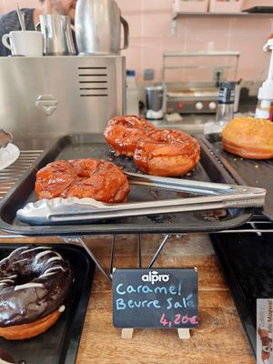 salted butter caramel at Kiji Donuts in Lyon