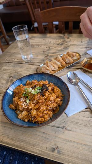 vegan kimchi fried rice and kimchi dumplings at Omoni House in York