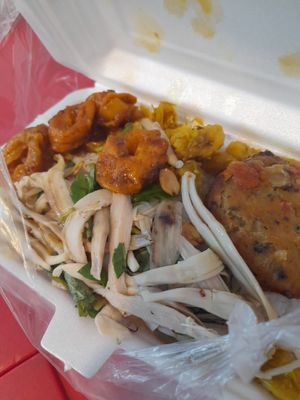 Com chay take away at Hỷ Lạc Quan in Ho Chi Minh City