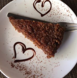 carrot cake  at Como En Mi Casa in Puerto Viejo De Talamanca