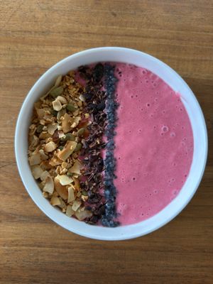 PINK TROPIC SMOOTHIE BOWL at Cafe Nella Giungla in Hikkaduwa