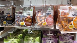 Vegan sweets  at Sunkost Glasmagasinet in Oslo