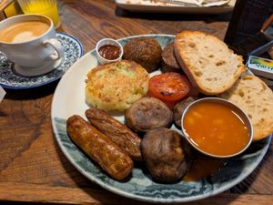 Vegan breakfast at Keoghs Cafe in Dublin