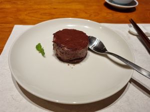 Mousse cake at A Wave Pure Vegetarian Food (Flower Garden Store) 一朵浪花  纯净素食(花卉园店) in Chongqing