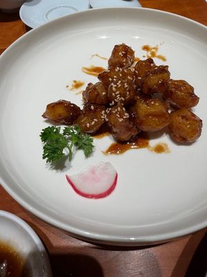 Sweet sour lotus (yummy) at A Wave Pure Vegetarian Food (Flower Garden Store) 一朵浪花  纯净素食(花卉园店) in Chongqing