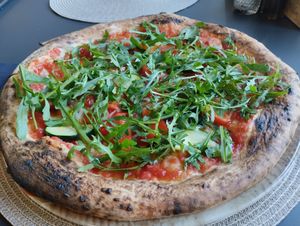 Pizza mit veganem Mozzarella at Rendezvous Haltern in Haltern Am See