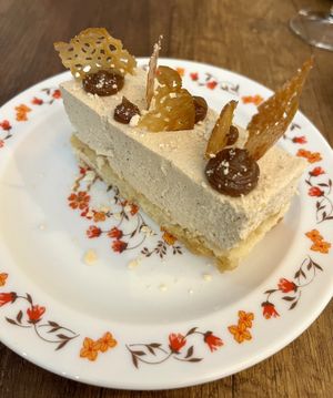   at CURIEUSES  in Dijon