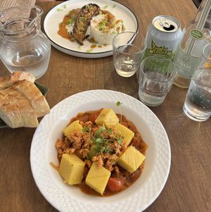 Aubergine and rice dish, polenta and tomatoes dish    at CURIEUSES  in Dijon