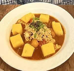   at CURIEUSES  in Dijon