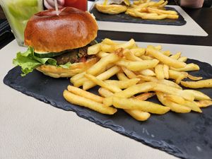 Veggie Burger at D'Quina in Ribeira Grande