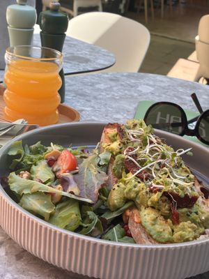 Vegan Avocado Bread. After I ask for a vegan version, they put on some paprika cream instead of pesto Rosso.   at Café Hans  in Eckernfoerde