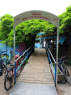 beer garden entrance at Schwimmbad Rhein-Sommergarten in Cologne