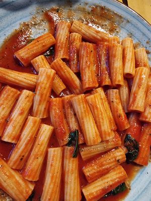 Pasta w/ tomato sauce (vg) at Bacaro Quebrado in Venice
