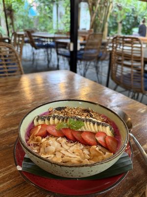 Vegan smoothiebowl  at Samadi Kitchen Lab in Canggu