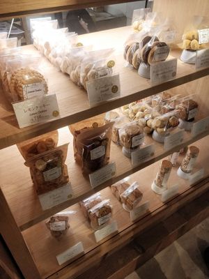 Take-out sweets at AIN SOPH.Soar in Tokyo