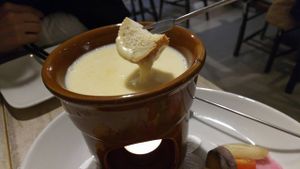 ヴィーガンチーズフォンデュ vegan cheese fondue at AIN SOPH.Soar in Tokyo