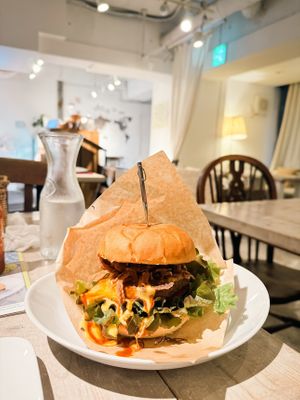 Ripple cheese burger 👌  at AIN SOPH.Soar in Tokyo