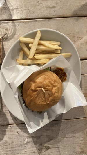 Ripple burger   at AIN SOPH.Soar in Tokyo