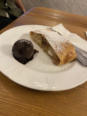  at Traditionsgasthof Weissbacher in Wildschonau