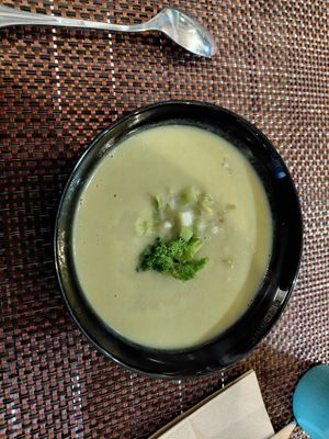 Sopa (Crema) de Miso Blanco at Luz & Tierra in Malaga