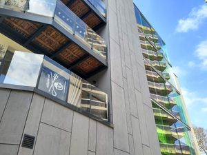 flag! at Giua in Brussels