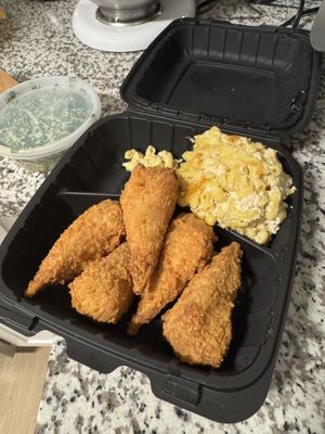 Vegan wings and mac n cheese  at NuVegan Cafe - Cloud Kitchen in Alexandria