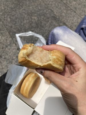 White bean filling   at Gozasoro - Shinjuku Takashimaya in Tokyo