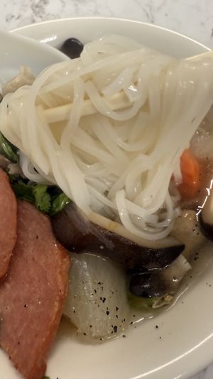   at Su chu Yi Vietnamese in Taipei