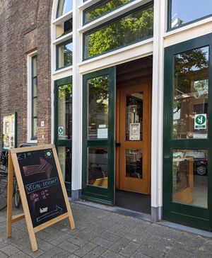 entrance at Vrijplaats in Leiden