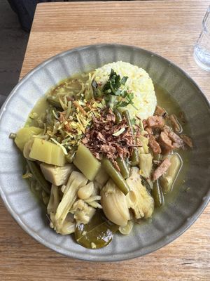 Jackfruit curry 🍛   at Coco Cafe & Restaurant  in Apollo Bay