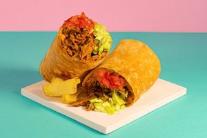 Veg Kebab: Wrap with veg Kebab, Yogurt Sauce, Tomatoes, Lettuce, Fries, white Onion, Ketchup at Green M'ama  in Rome