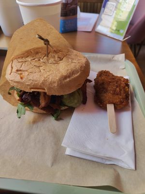 Wild Bun 😋 at Green M'ama  in Rome