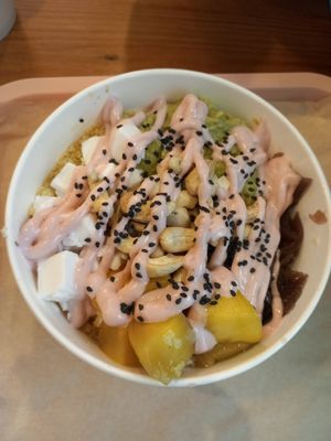 Bowl di cous cous at Green M'ama  in Rome