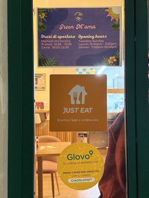 Door  at Green M'ama  in Rome