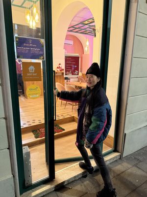 Getting in  at Green M'ama  in Rome