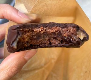 Vegan alfajor  at Re Café in Madrid