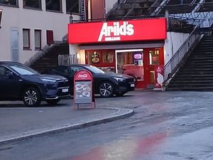 at Arilds Grillbar in Narvik