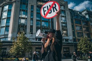 Manifestation anti-fourrure du Collectif SIPE et de plusieurs autres organisations contre Louis Vuitton (LVMH) - 2022 at Collectif SIPE in Paris