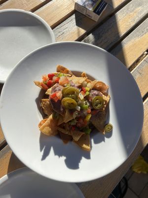 Nachos 🌱   at Tacos Kings in Rome