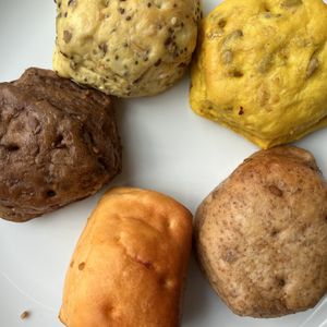 tavolozza di focaccine  at Focaccina di Fabio e Denisia in Lecco