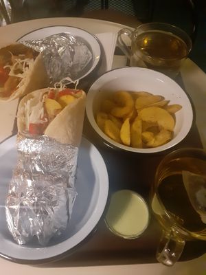 Gyros roll and smetana-tofu sauce at Fruits&Veges in Moscow