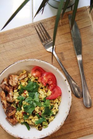 Tofu scramble with tomatoes at Nym Kitchen in Moscow
