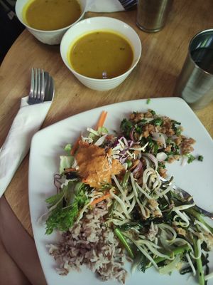 Lunch set 100THB (refills 50THB) at Art Cafe in Koh Phangan