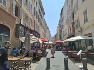 Street view at Mauvaise Herbe in Marseille