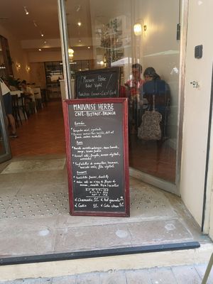 Current menu at Mauvaise Herbe in Marseille