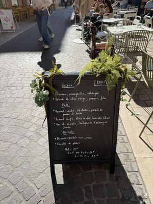   at Mauvaise Herbe in Marseille