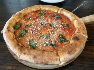 Margherita pizza   at  YEELEN COOK - YEELEN·COOK·意庐夕餐 (大理大学店) in Dali