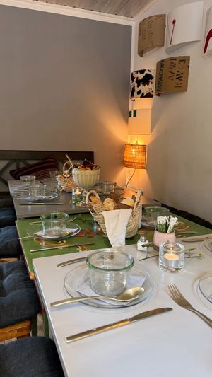  at Café Bar Lumbono - Showroom in Gauting