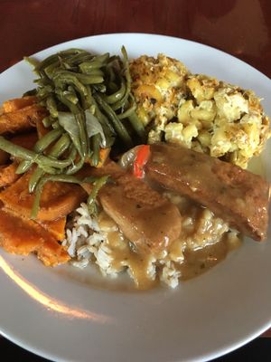 Delish!!! at ELife in Washington