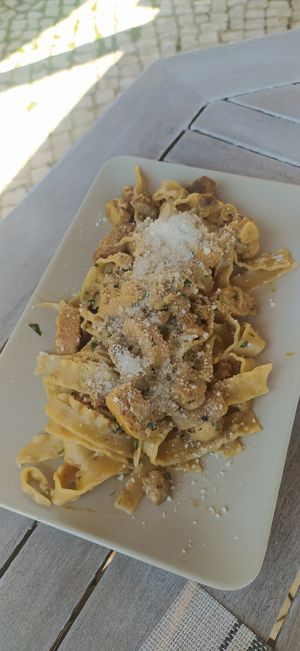 Tagliatelle porcini e salsiccia at Swami's Garden in Praia Da Luz